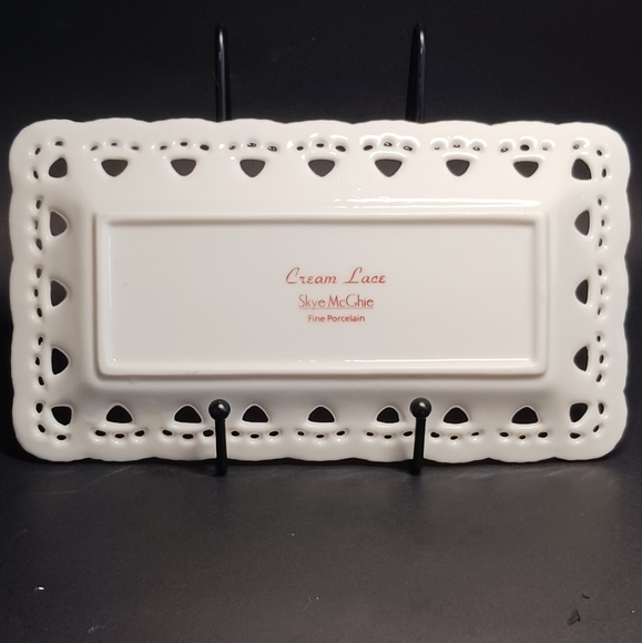 Cream Lace Pattern Skye McGhie Olive Serving Dish Pin Tray Guest Soaps - Picture 2 of 5